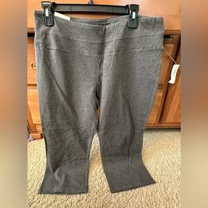 NWT GAP BODY CAPRIS